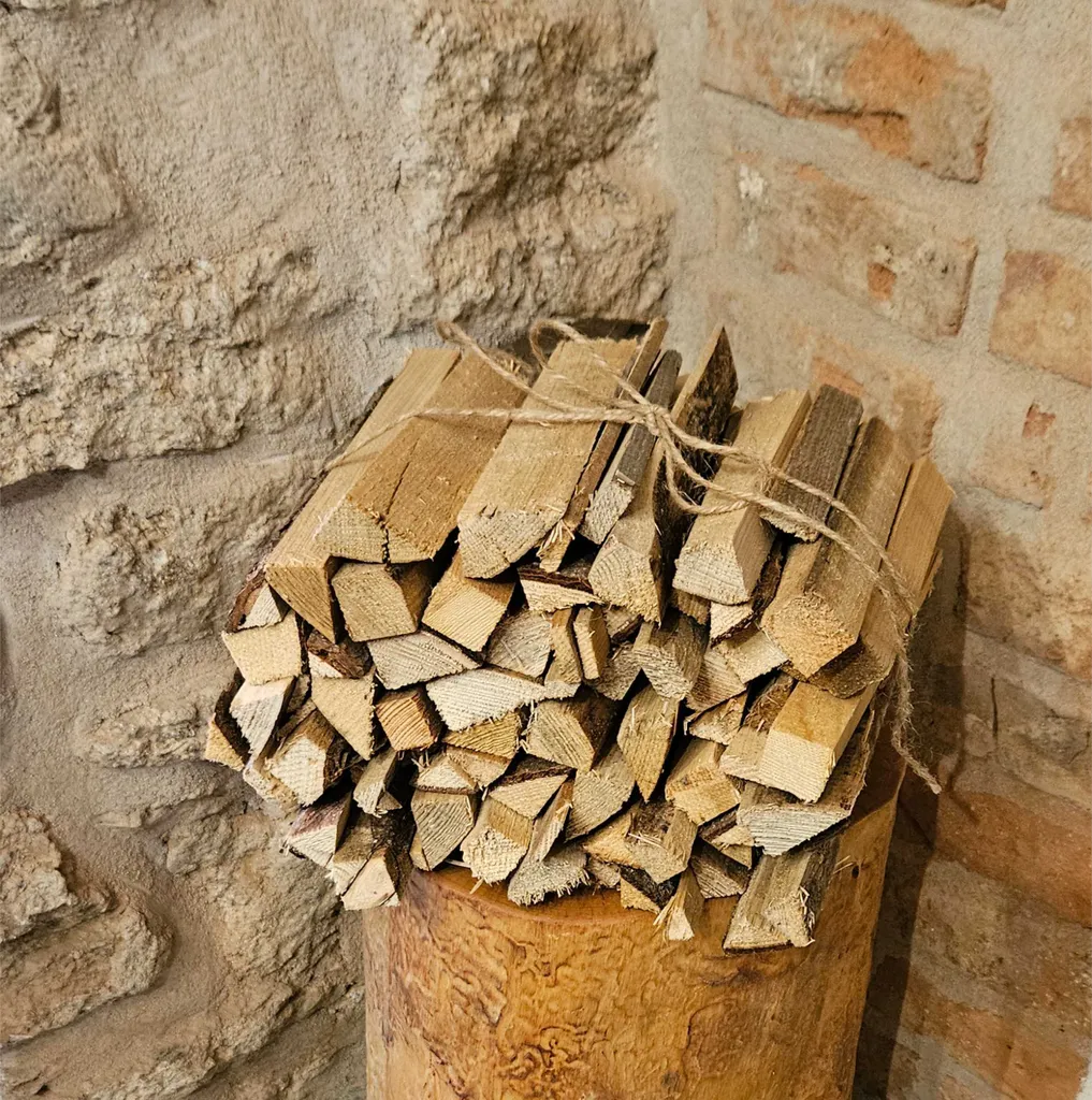Anzündholz aus Holz – mit wählbarer Menge, Produktansicht 2